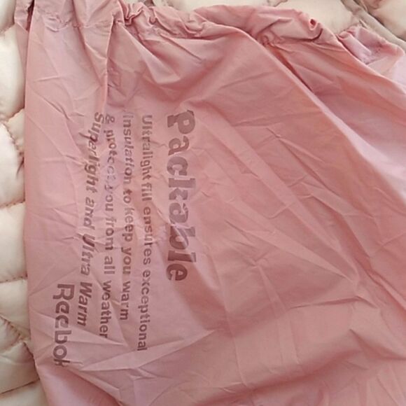Reebok NWT Women's Glacier Shield Packable Pink  Puffer Jacket. Size Medium - Picture 13 of 16